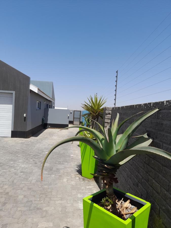 Kelpmeeu Self- Catering Apartments Swakopmund Exterior foto